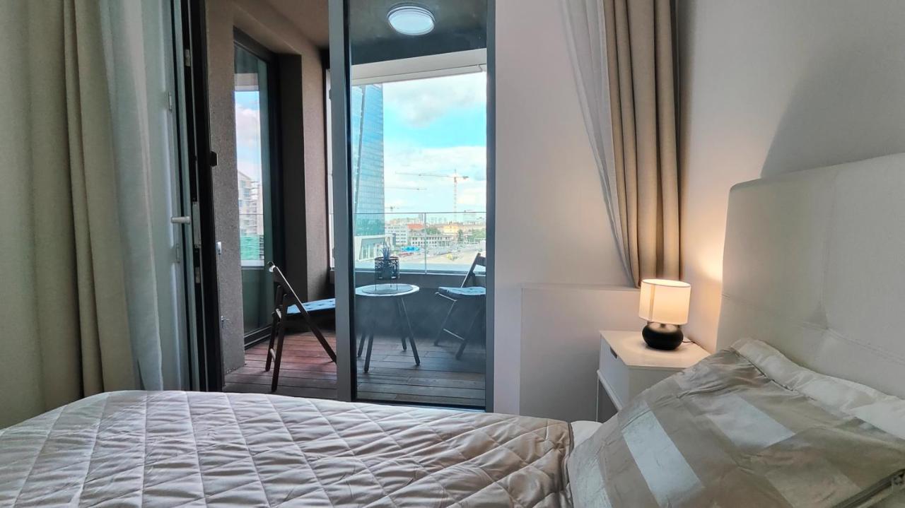 Beautiful 1 - Bedroom Apartment In Downtown Bratislava Exterior foto